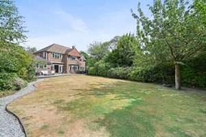 Denham Lane, Chalfont St Peter, SL9